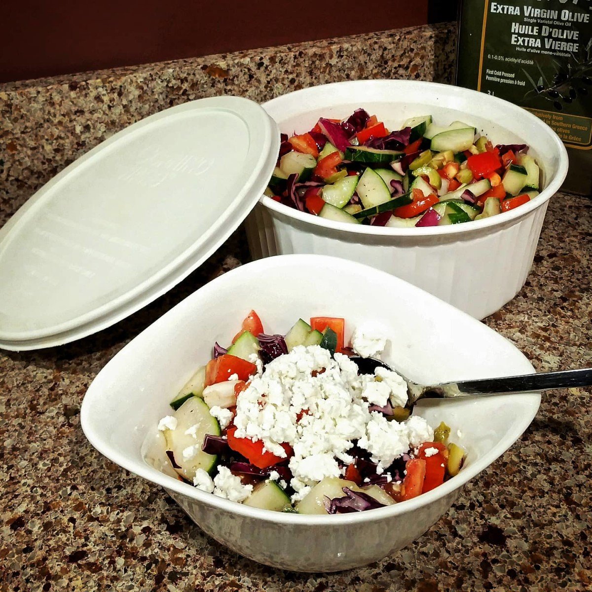 Sylvia Lorianne Leong You can't go wrong with fresh, raw salad.